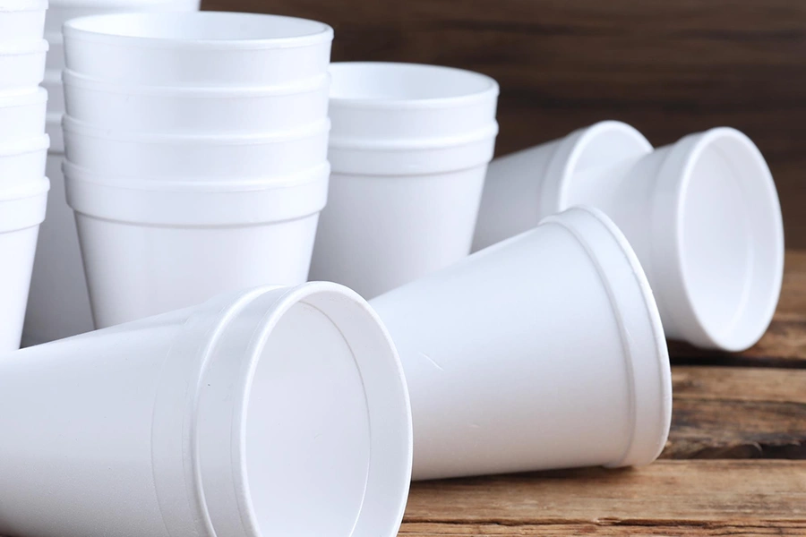 مضرات ظروف یکبار مصرف فومی